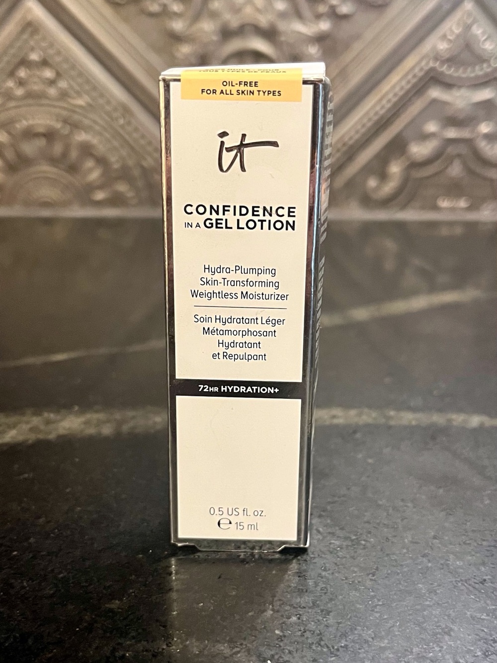 it cosmetics confidence in a Gel Lotion